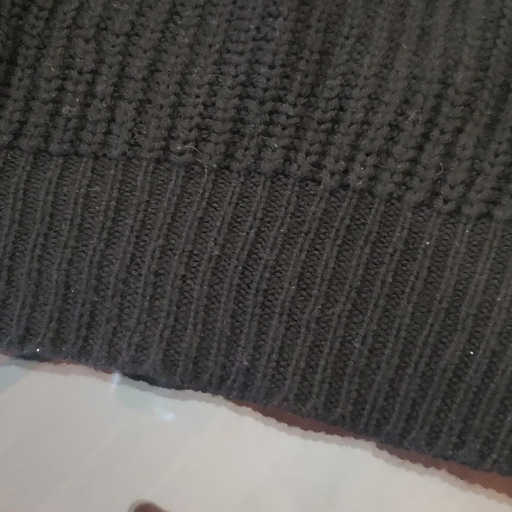 Aritzia WILFRED WAFFLE KNIT OVERSIZED CHUNKY MERINO WOOL SWEATER - Picture 6 of 7